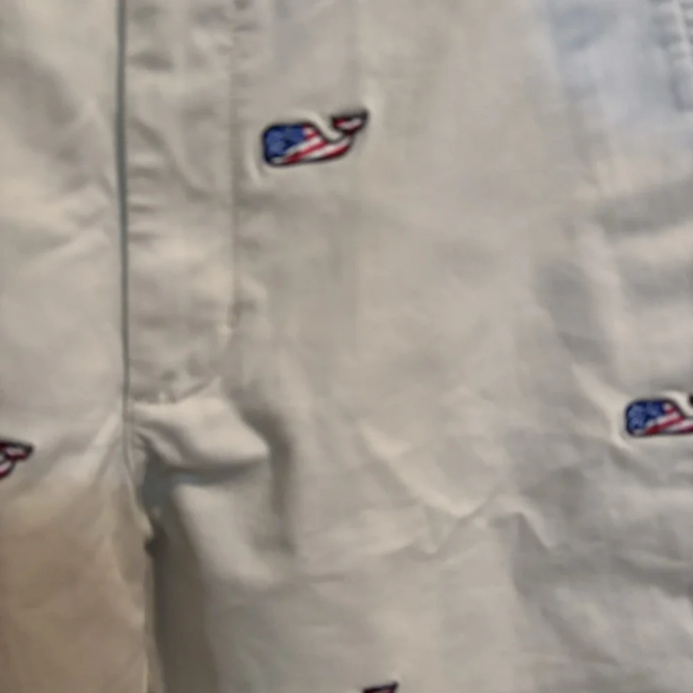 Vineyard Vines Breaker Shorts Boys Youth Size 14‎ Flag Whale Patriotic Stone NWT